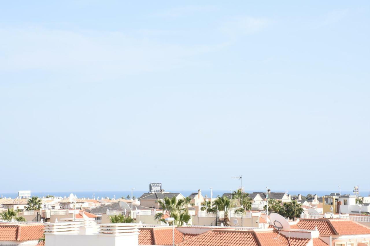 La Zenia Beach Bungalow Otel Orihuela Dış mekan fotoğraf